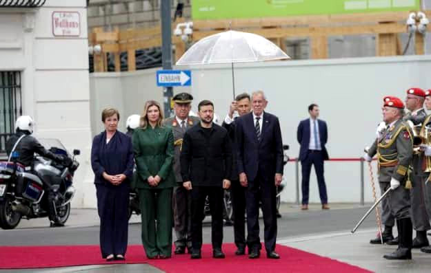 1632 image for slide