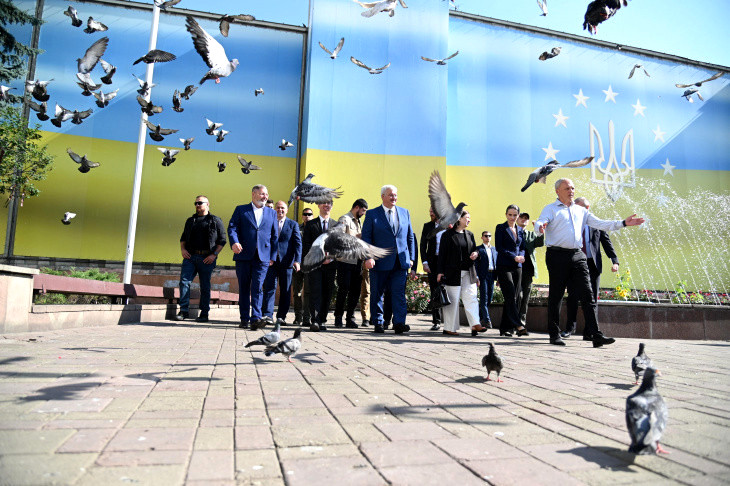 3959 image for slide