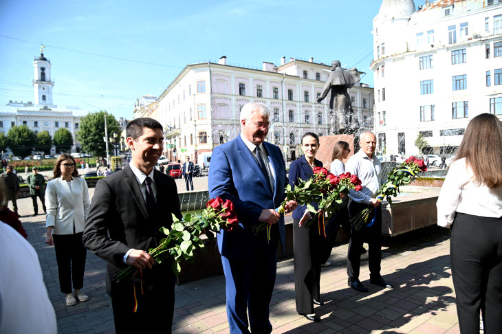 3961 image for slide