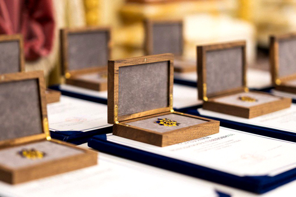 4453 image for slide