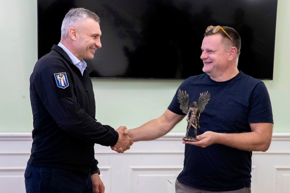 6047 image for slide