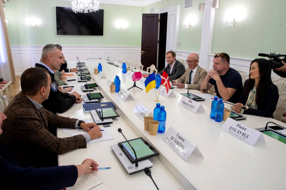 6052 image for slide