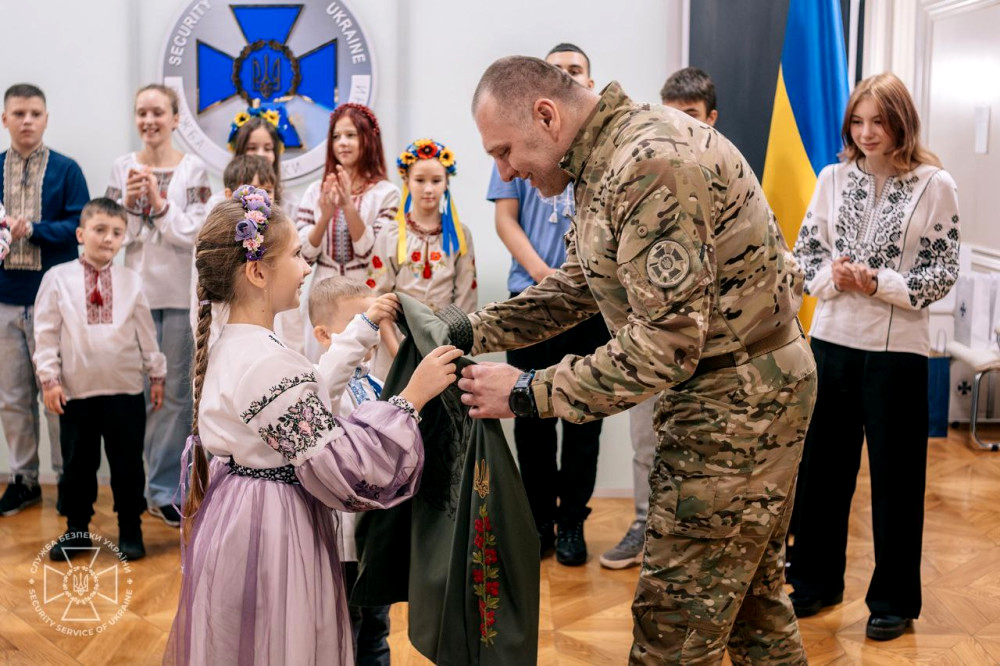 6405 image for slide