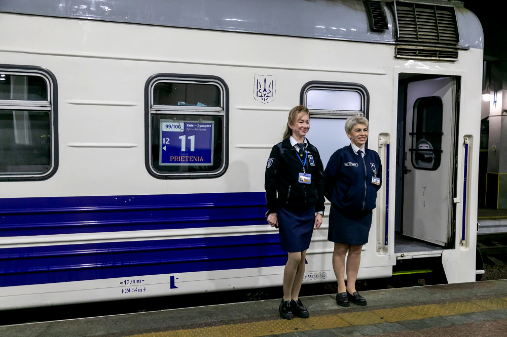 6631 image for slide