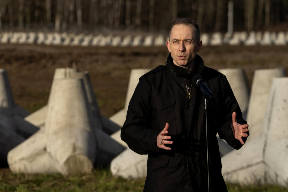 7436 image for slide