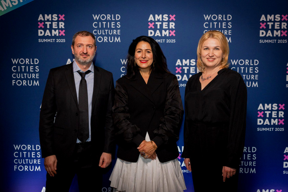 7439 image for slide