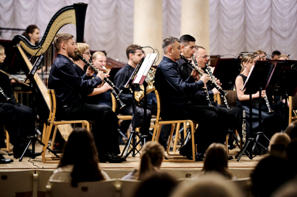 7526 image for slide