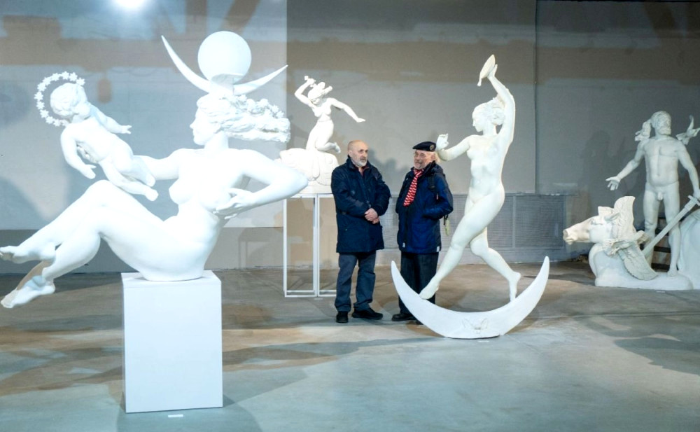 7646 image for slide