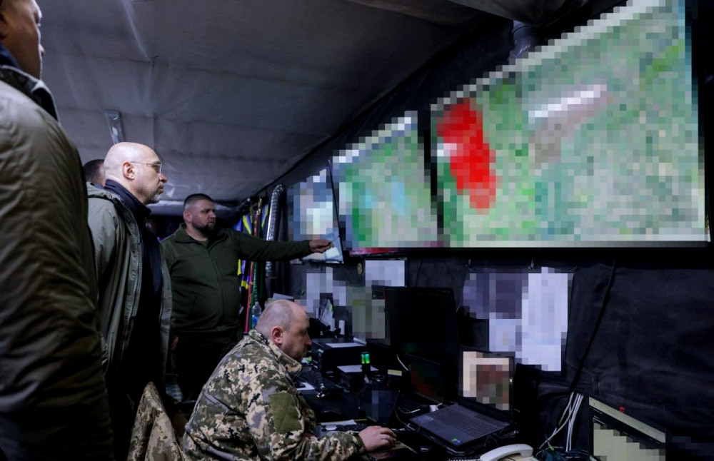 7706 image for slide