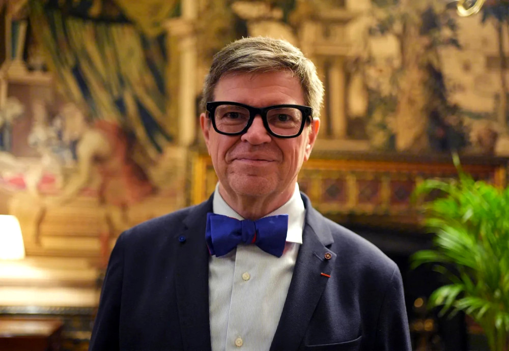 7714 image for slide