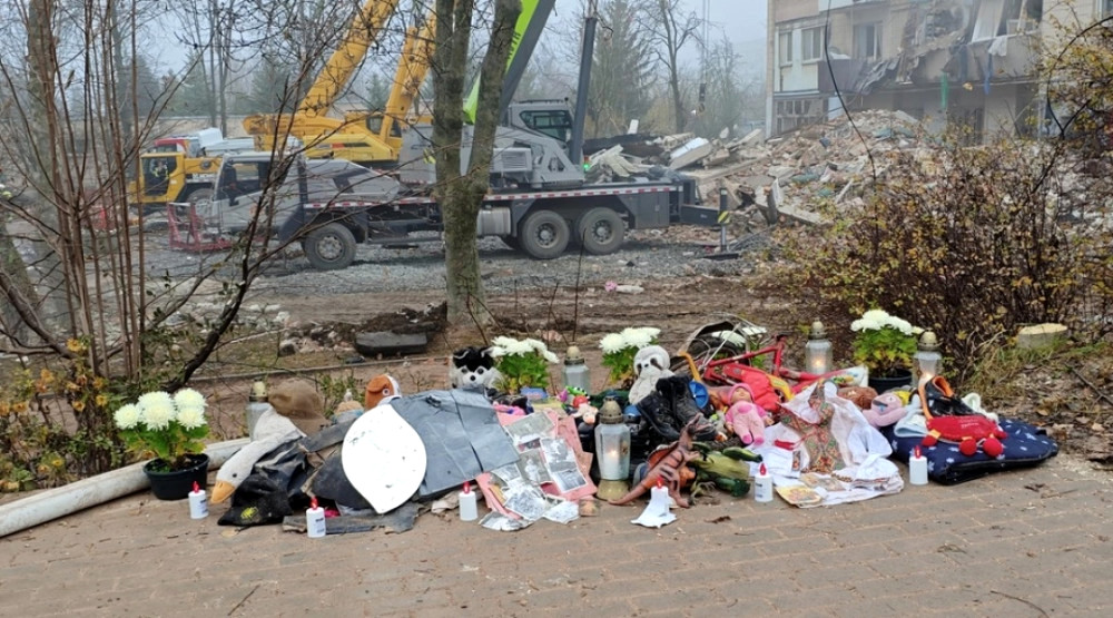 7950 image for slide