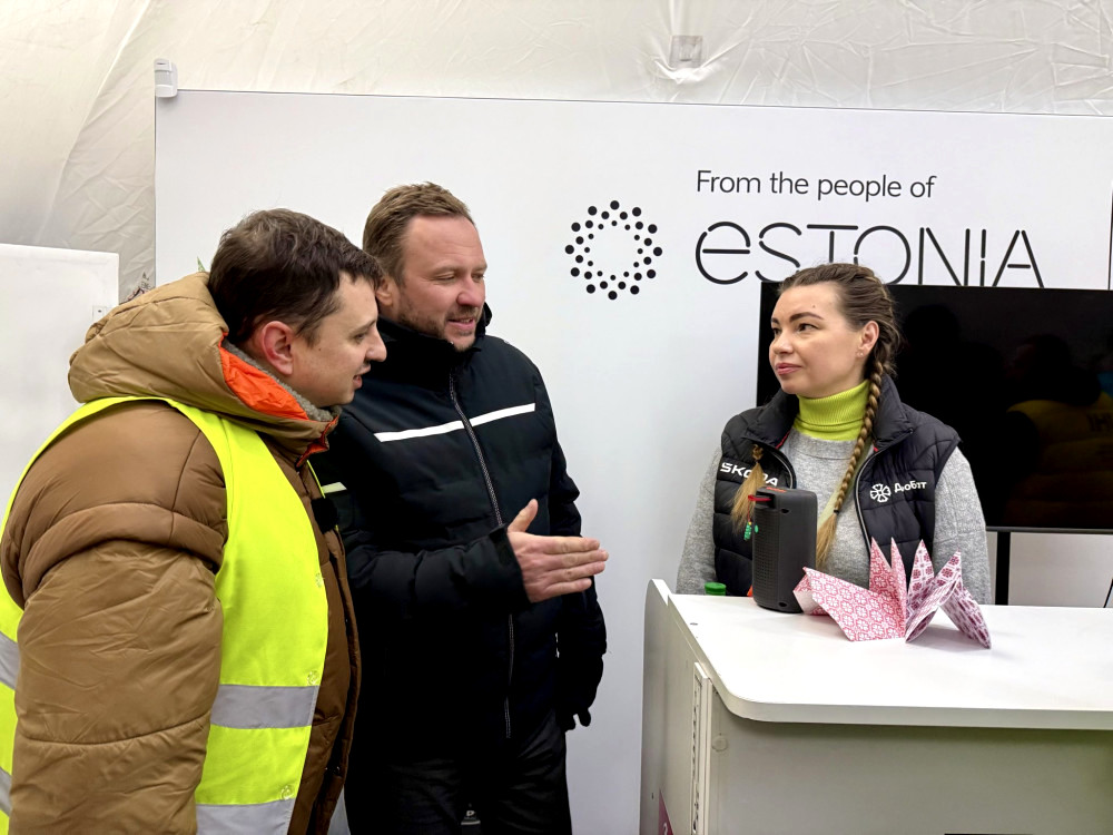 8840 image for slide