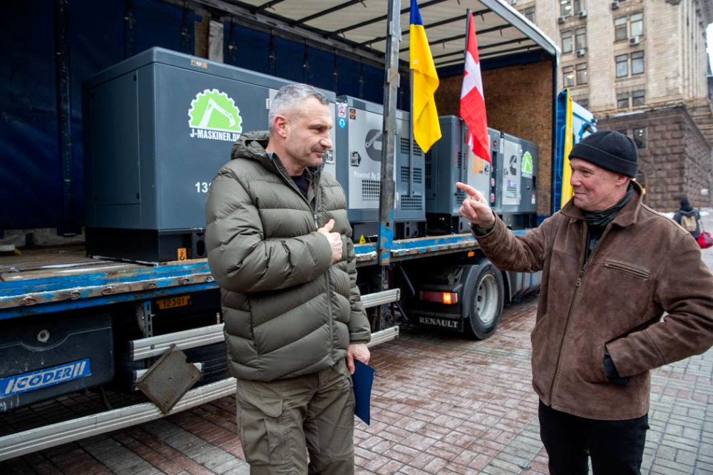 8885 image for slide